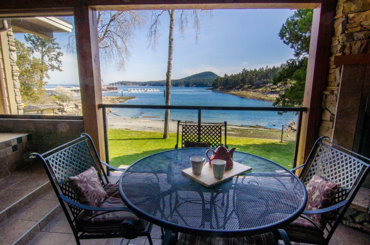 Galiano Oceanfront Inn & Spa Sturdies Bay Ngoại thất bức ảnh